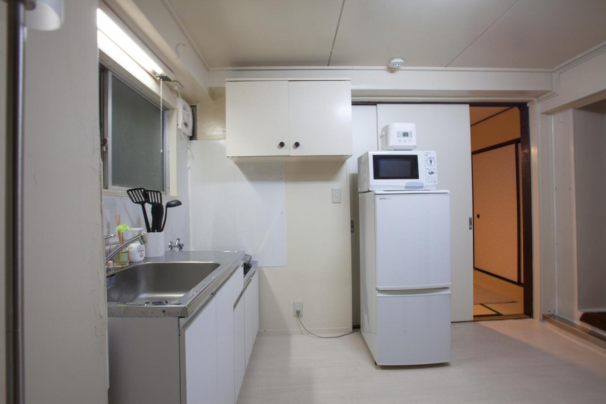 Yk Building Apartment Токио Екстериор снимка